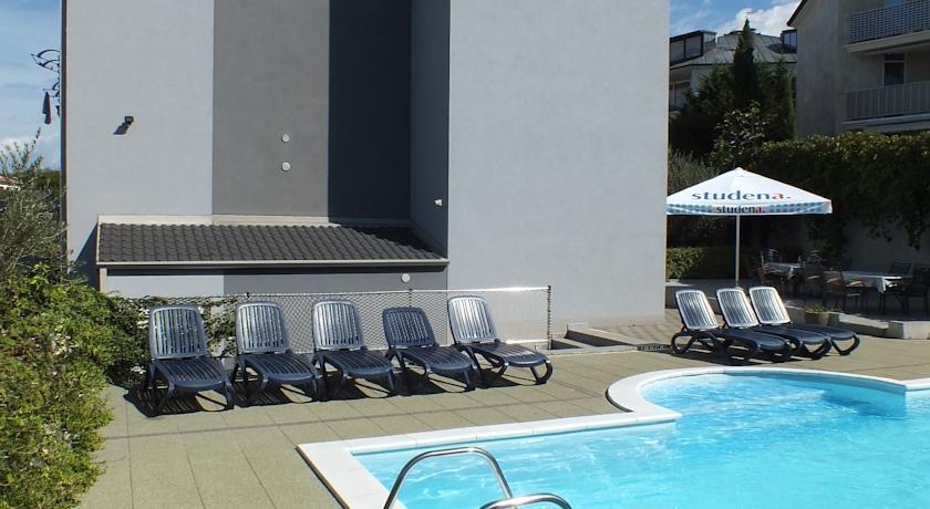 Apartment Mirella Umag Zewnętrze zdjęcie
